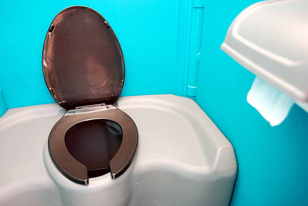 Porta potty rental for outdoor events in Willow Creek, CA